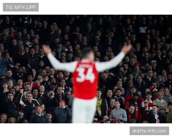 扎卡防守建功推动阿森纳复苏，球队状态回升引发热议