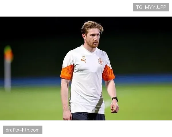 德布劳内持球推进与节奏控制解析:比赛掌控力评估 德布劳内持球推进与节奏控制解析:比赛掌控力评估